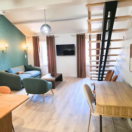 Апартаменты Perche Duplex St Affrique *